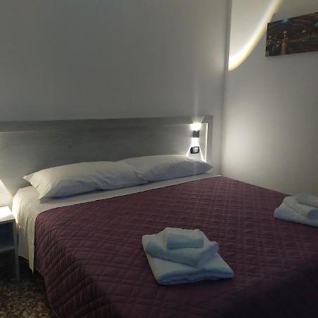 Hotel Madonna Del Pino 체르비아 외부 사진