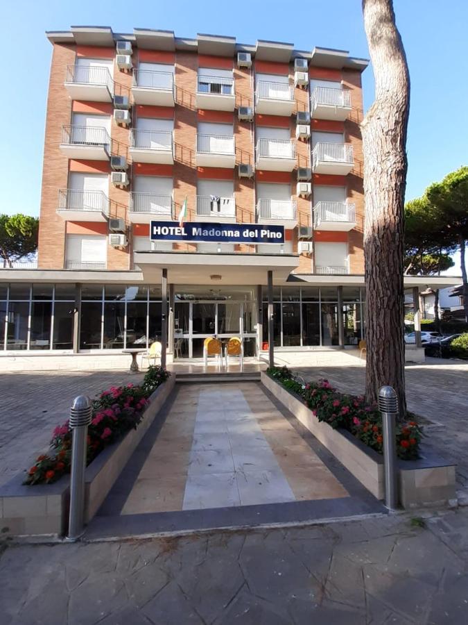 Hotel Madonna Del Pino 체르비아 외부 사진