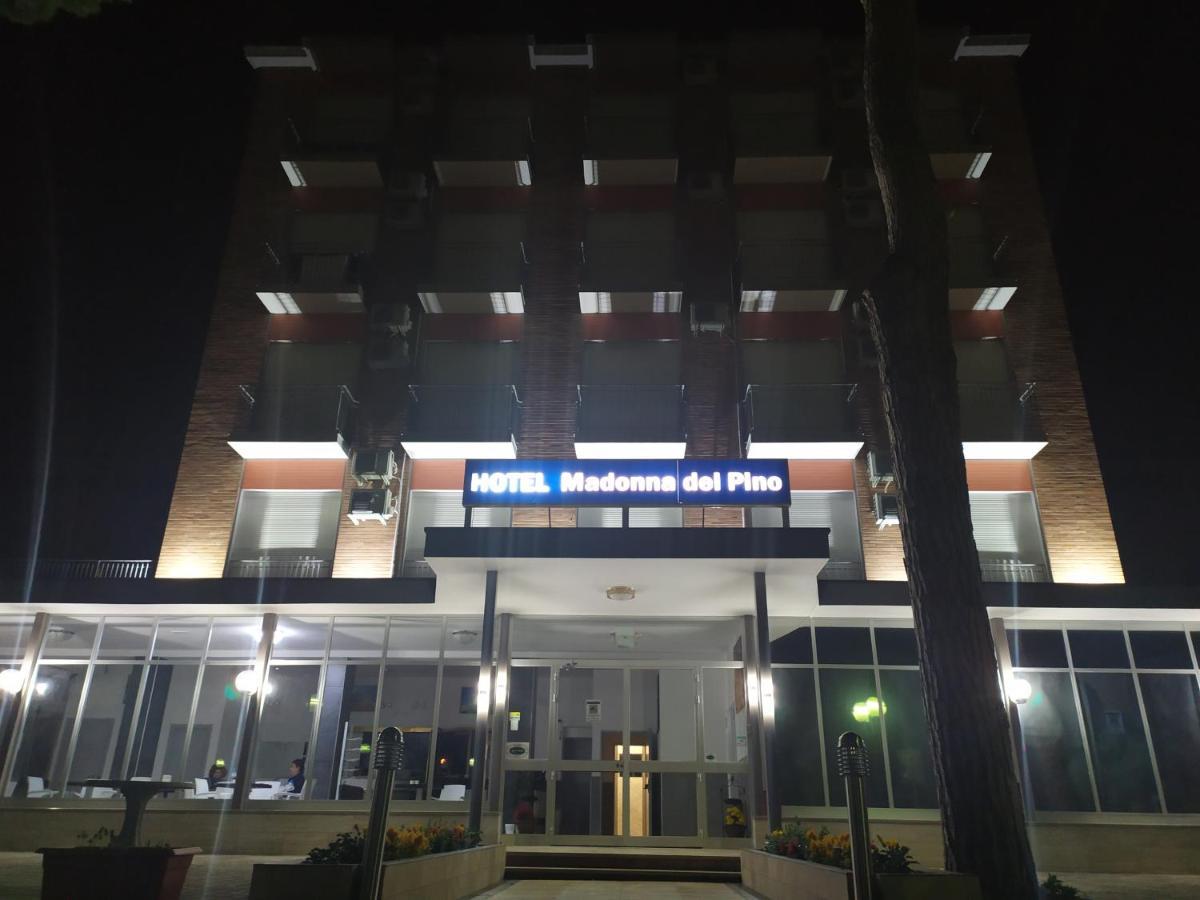 Hotel Madonna Del Pino 체르비아 외부 사진