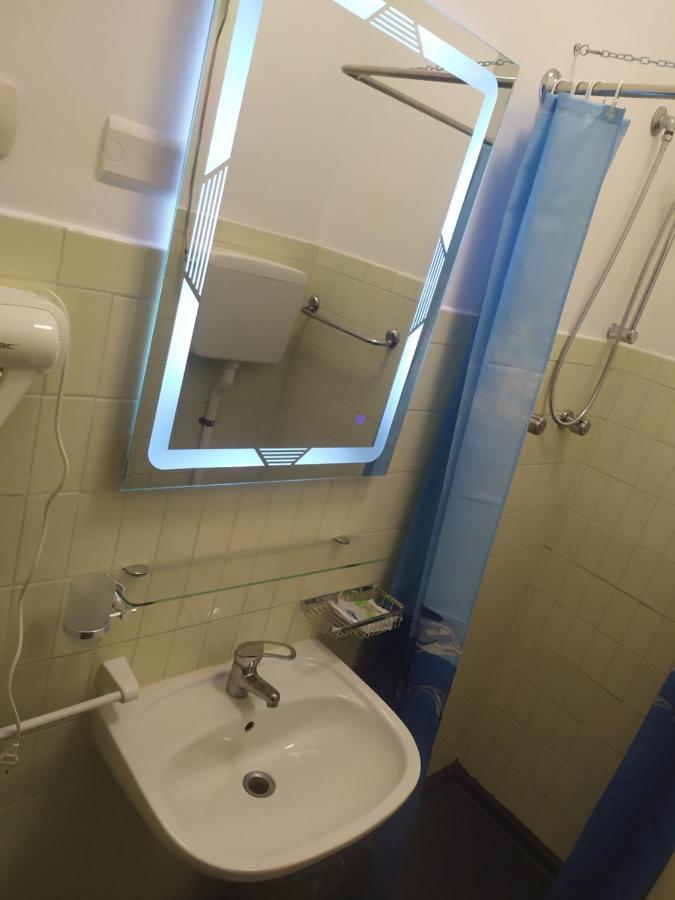 Hotel Madonna Del Pino 체르비아 외부 사진