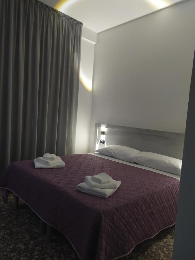 Hotel Madonna Del Pino 체르비아 외부 사진
